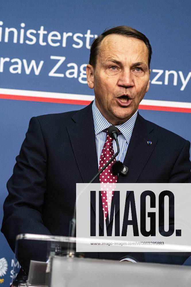 Poland s Minister of Foreign Affairs, Radoslaw Sikorski, speaks during the press conference..Foreign Secretary of the United Kingdom of Great Britain and Northern Ireland visits the Ministry of Foreign Affairs in Warsaw, Poland for a meeting with the Republic of Poland s Foreign Minister, Radoslaw Sikorski. During the subsequent press conference, the ministers discussed their countries ongoing cooperation in foreign policy issues, including supporting Ukraine in the war Russia is waging against it. Miliband also spoke of the ties his family has to Poland. Afterwards, the ministers travel to the second day of the Warsaw Security Forum. Warsaw Poland - ZUMAs197 20261013_aaa_s197_016