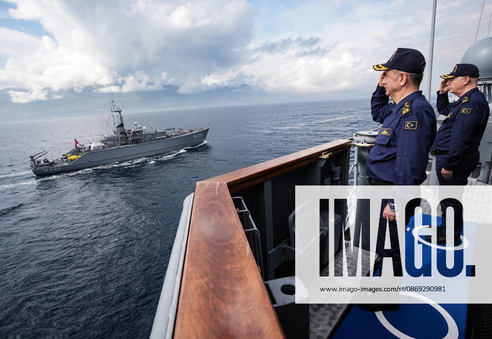NUSRET-2026 Invitational Exercise continues in Turkiye s Izmir IZMIR, TURKIYE - OCTOBER 13: Naval vessels participating in the NUSRET-2026 Invitation Exercise salute Turkish Naval Forces Commander Admiral Ercument Tatlioglu aboard the flagship during Distinguished Observer Day activities off the coast of Foca, Izmir, Turkiye, on October 13, 2026. Hosted by Turkiye and conducted by the Turkish Naval Forces Mine Fleet Command, the exercise involves naval and air assets from NATO and Turkiye, as well as the Turkish Coast Guard, with observers from various countries. Mahmut Serdar Alakus Anadolu Izmir Turkey. Editorial use only. Please get in touch for any other usage.