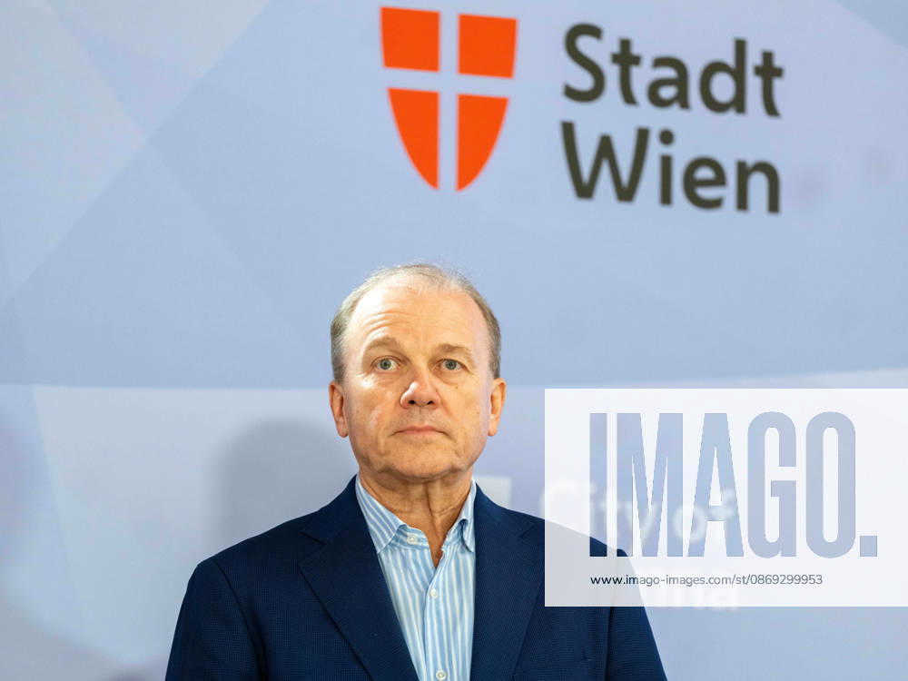 Press conference with Mayor Gerhard Ströck, Chairman of the WE ME Foundation, on October 13, 2026, regarding research and care for ME CFS and post-acute infection syndromes, held at City Hall in Vienna, Vienna, Austria