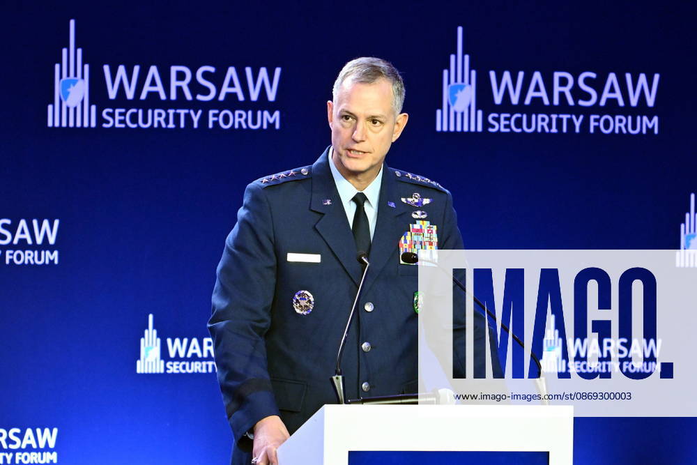 WARSZAWA WARSZAW SECURITY FORUM 2026 N Z GEN ALEXUS GRYNKIEWITCH FOT DAMIAN BURZYKOWSKI NEWSPIX.PL NEWSPIX.PL --- newspix.pl