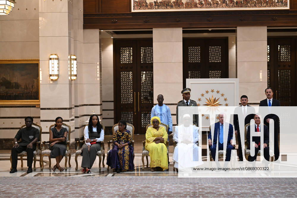 Turkish President Recep Tayyip Erdogan ANKARA, TURKIYE - OCTOBER 13: Mali Ambassador to Turkiye, Oumarou Maiga presents his letters of credence to Turkish President Recep Tayyip Erdogan, as Erdogan receives the ambassadors of India, Mali, Netherlands, El Salvador and Nigeria at the Presidential Complex, in Ankara, Turkiye on October 13, 2026. Mehmet Ali Ozcan Anadolu Ankara Turkey. Editorial use only. Please get in touch for any other usage.