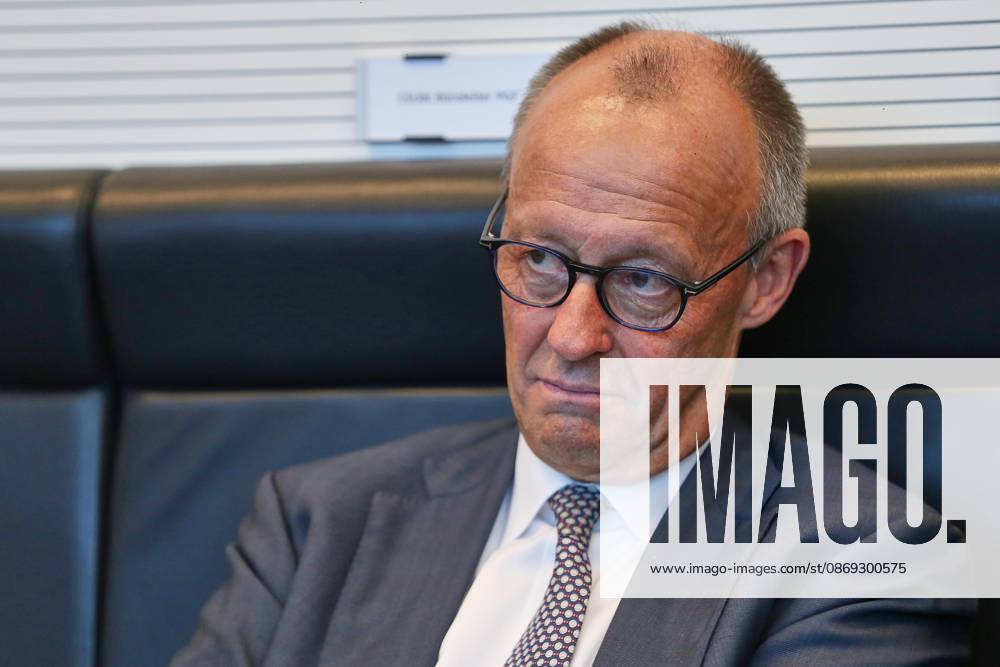 German Bundestag CDU CSU parliamentary group meeting Federal Chancellor Friedrich Merz (CDU) at the parliamentary group meeting