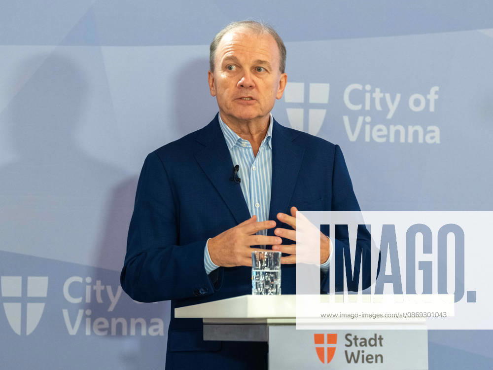 Press conference with Mayor Gerhard Ströck, Chairman of the WE ME Foundation, on October 13, 2026, regarding research and care for ME CFS and post-acute infection syndromes, held at City Hall in Vienna, Vienna, Austria
