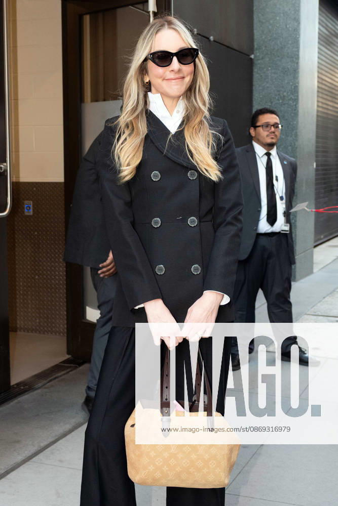 New York, NY- October 13: Este Haim seen at ABC Studios on October 13, 2026. Credit: AdMedia USA - ZUMAa123 20261013_zaa_a123_007