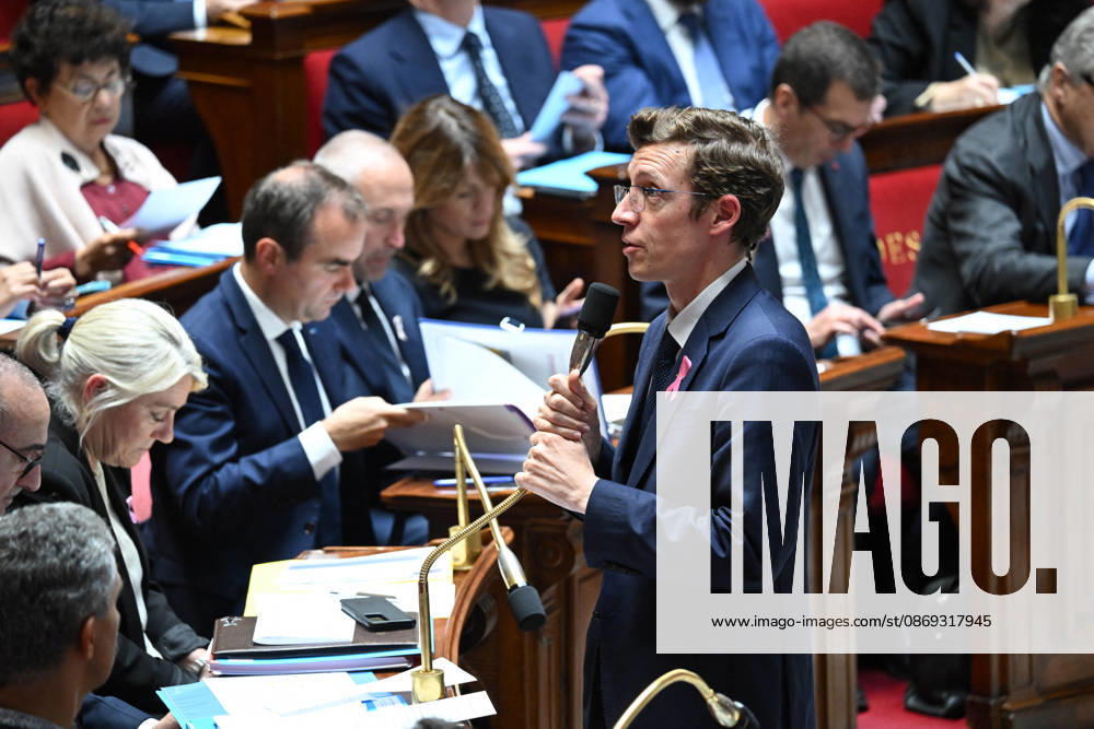 Session Of Questions To The Governement At The National Assembly - Paris French Minister of Education Edouard Geffray during a session of questions to the government at the National Assembly, French Parliament in Paris, France on octobre 13, 2026. Photo by Tomas Stevens ABACAPRESS.COM Paris France