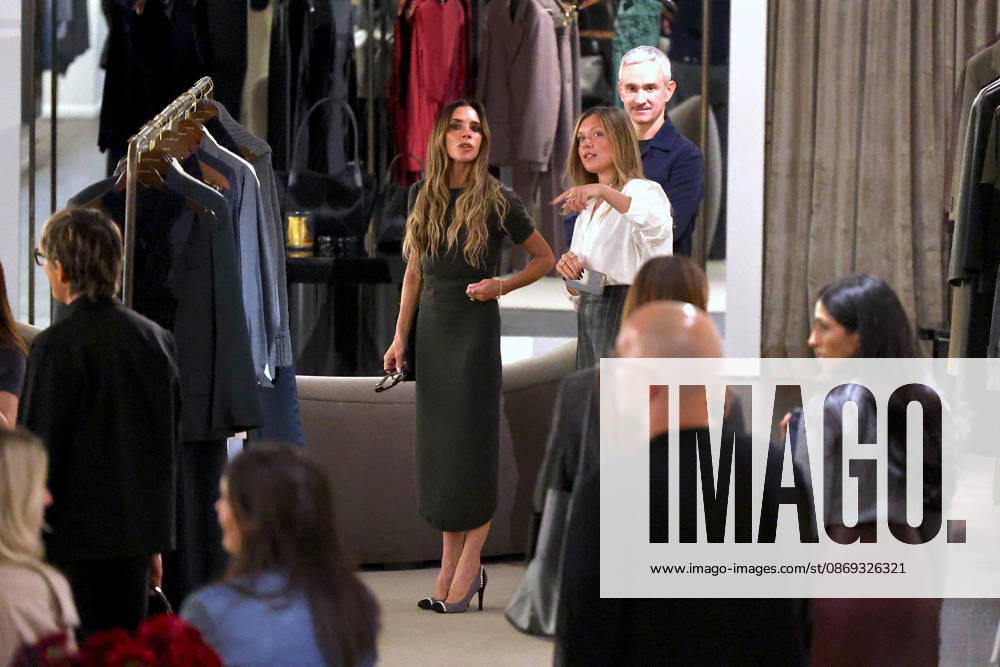 Victoria Beckham out in New York Designer Victoria Beckham is visiting her new store on Mercer Street in Soho, New York on October 13, 2026. Photo by Dylan Travis ABACAPRESS.COM New York NY
