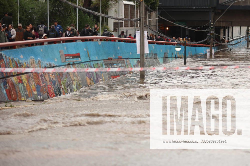 Flooding in the Nuble subway underpass following this afternoon s thunderstorm in the Metropolitan Region Claudio Caceres Aton Chile, Santiago, Chile Aton 1199617