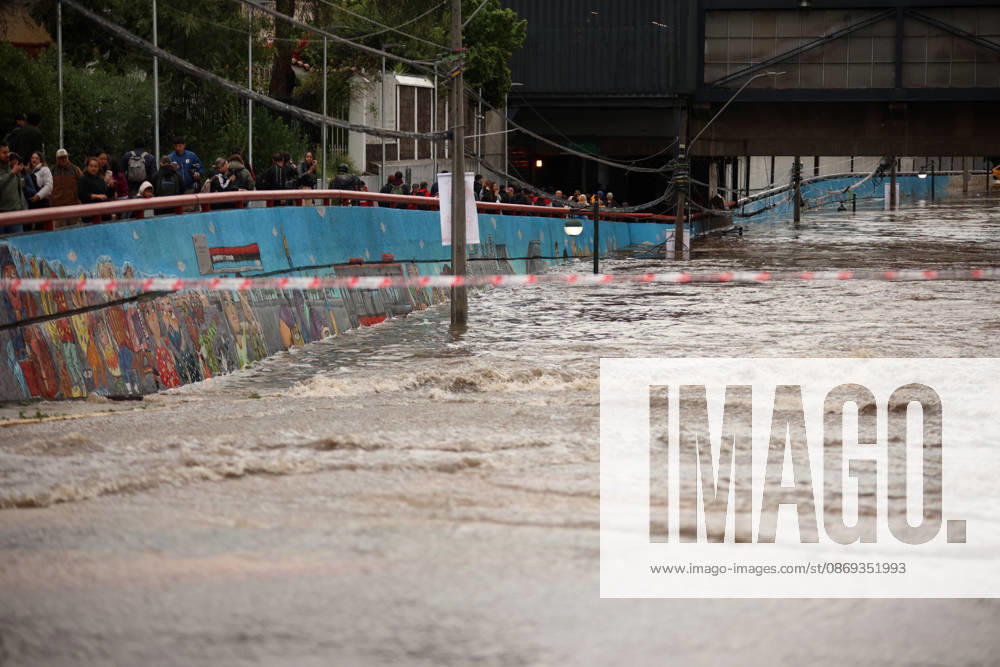 Flooding in the Nuble subway underpass following this afternoon s thunderstorm in the Metropolitan Region Claudio Caceres Aton Chile, Santiago, Chile Aton 1199618