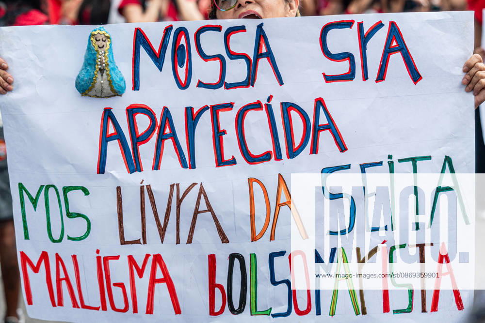 RIO DE JANEIRO, RJ - 12.10.2026: BRASIL PELA DEMOCRACIA RJ - Pro-Lula rally - Brazil for democracy, held this Monday (12) in Copacabana in Rio de Janeiro RJ. x3031038x RaphaxSilva