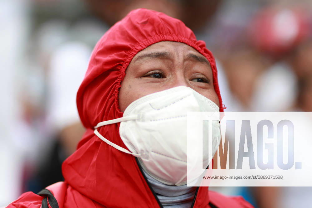 Thousands of healthcare workers hold national protest in Mexico City MEXICO CITY, MEXICO - OCTOBER 13: A woman takes part in a national protest march demanding wage increases for healthcare workers and more medical supplies for Mexico s public health system, in Mexico City, Mexico on October 13, 2026. Thousands of members of the Mexican Social Security Institute (IMSS) marched to demand higher wages, improved working conditions, and action to address nationwide shortages of basic medicines and supplies across public hospitals. Daniel Cardenas Anadolu Mexico City Mexico. Editorial use only. Please get in touch for any other usage.