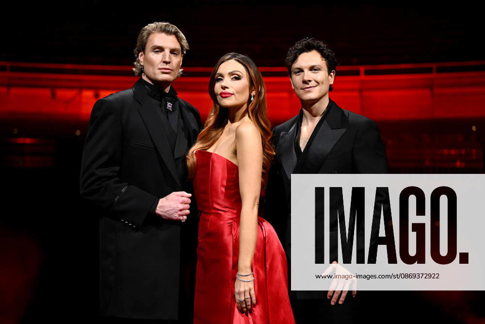 MOULIN ROUGE PREVIEW, (L-R) Reuben Kaye, in the role of Harold Zidler, Erin Clare, in the role of Satine, and Nigel Huckle, in the role of Christian, pose for a photograph during the Moulin Rouge! The Musical cast reveal at the Sydney Lyric Theatre, Sydney Wednesday, October 14, 2026. ( NO ARCHIVING SYDNEY NEW SOUTH WALES Australia