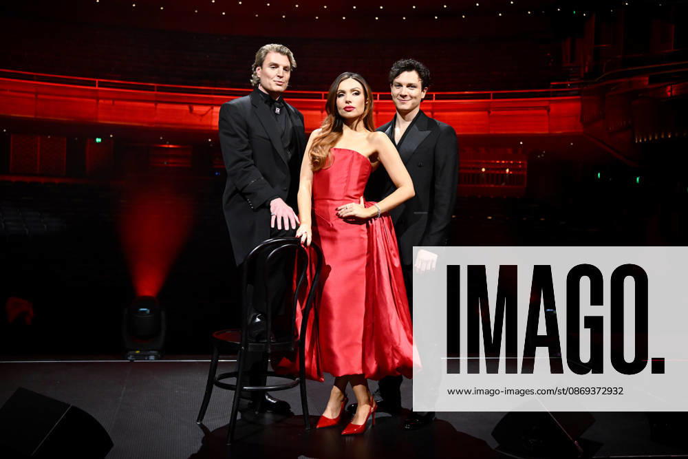 MOULIN ROUGE PREVIEW, (L-R) Reuben Kaye, in the role of Harold Zidler, Erin Clare, in the role of Satine, and Nigel Huckle, in the role of Christian, pose for a photograph during the Moulin Rouge! The Musical cast reveal at the Sydney Lyric Theatre, Sydney Wednesday, October 14, 2026. ( NO ARCHIVING SYDNEY NEW SOUTH WALES Australia
