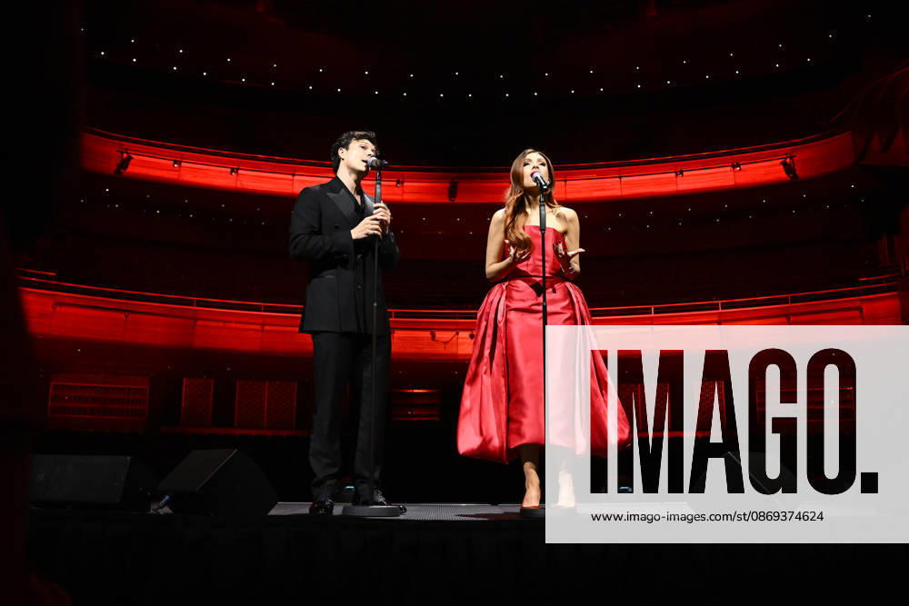 MOULIN ROUGE PREVIEW, Nigel Huckle (left), in the role of Christian, and Erin Clare, in the role of Satine, perform during the Moulin Rouge! The Musical cast reveal at the Sydney Lyric Theatre, Sydney Wednesday, October 14, 2026. ( NO ARCHIVING SYDNEY NEW SOUTH WALES Australia