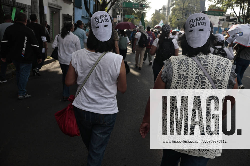 Thousands of medical and healthcare workers from the Mexican Social Security Institute (IMSS) are staging a massive nationwide protest. In Mexico City, demonstrations are taking place at headquarters and hospitals, with the main march heading toward the union s offices; the march began at the government-run Siglo XXI Hospital which relies on federal funding and serves employees from various Mexican government agencies. The protest stems from workers demands for better working conditions, specifically addressing excessive workloads, unfilled vacancies across all departments, and the need for proper maintenance of clinical and hospital facilities as well as workplace safety standards. Other dema - ZUMAp204 20261013_zip_p204_055
