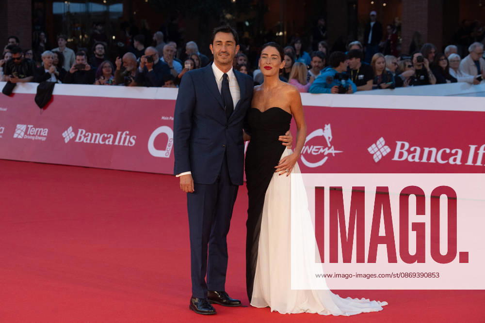 21st Rome Film Fest - Opening Red Carpet Roberto Vaccarella and Maria Elena Boschi attend the opening red carpet of the 21st Rome Film Fest in Rome, Italy on October 13, 2026. Photo by Andrea Bracaglia ABACAPRESS.COM Rome Italy Italy