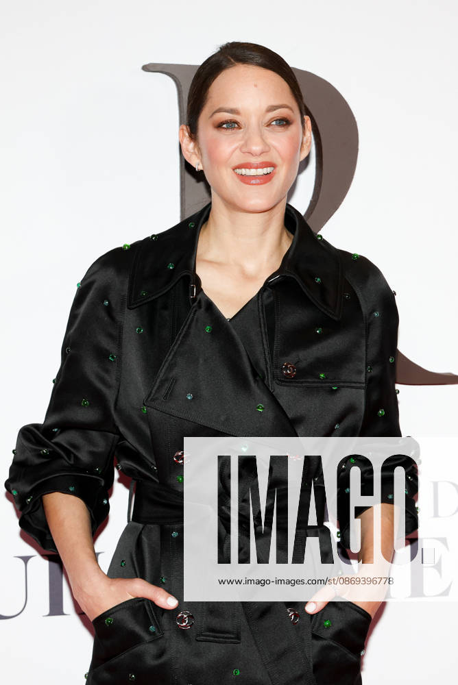 Premiere of the film *Karma* at the Pathé Palace, Marion Cotillard, 460446, October 13, 2026, France