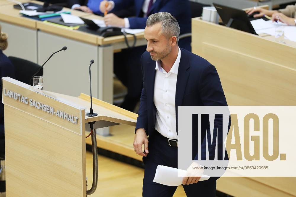 State Parliament Special Session: Ulrich Siegmund (AfD) delivers a speech on the introduction of a joint motion with the BSW to advocate for peace talks in the war in Ukraine