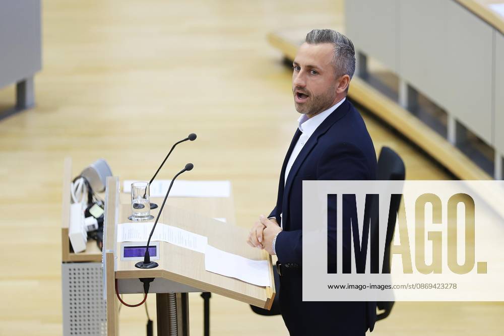 State Parliament Special Session: Ulrich Siegmund (AfD) delivers a speech on the introduction of a joint motion with the BSW to advocate for peace talks in the war in Ukraine