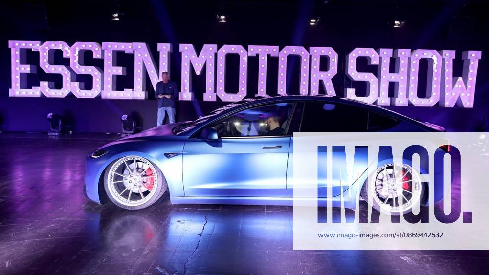 Carwalk at the Essen Motor Show: Extensive photo gallery of spectacular cars ** FOR ** **Tesla Model 3 Performance Highland at the Essen Motor Show on October 14, 2026, at Messe Essen in Essen-Rüttenscheid, Germany, North Rhine-Westphalia, Essen. Copyright ChristofxKöpsel