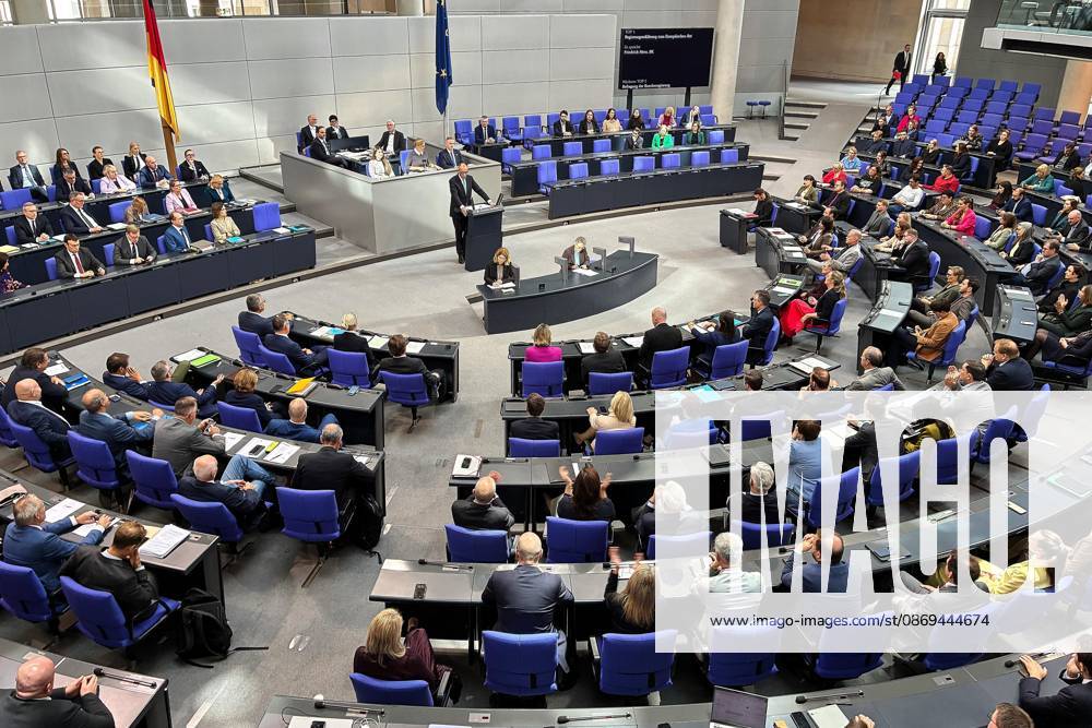 German Bundestag 101st Session of the Bundestag A view of the plenary chamber