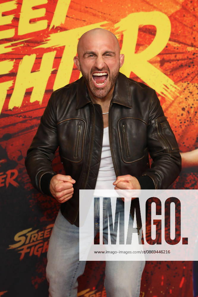 ALEXANDER VOLKANOVSKI attends the Australian Premiere of Street Fighter at Hoyts Entertainment Quarter in Sydney, Australia. Sydney Australia - ZUMAa155 20261014_aaa_a155_037