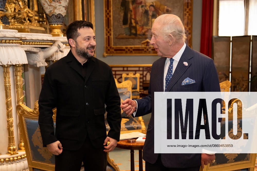 King Charles III greets President of Ukraine Volodymyr Zelensky at Buckingham Palace King Charles III during an audience with President of Ukraine Volodymyr Zelensky at Buckingham Palace, Central London. Picture date: Wednesday October 14, 2026., Credit:Aaron Chown PA ROTA - B68 Avalon UK, London