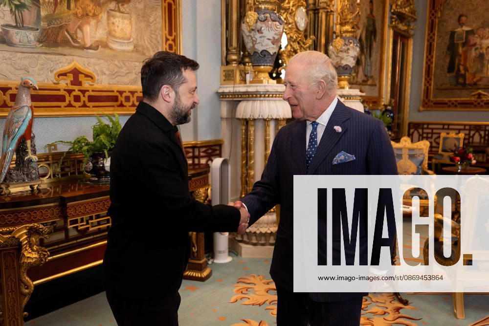 King Charles III greets President of Ukraine Volodymyr Zelensky at Buckingham Palace King Charles III during an audience with President of Ukraine Volodymyr Zelensky at Buckingham Palace, Central London. Picture date: Wednesday October 14, 2026., Credit:Aaron Chown PA ROTA - B68 Avalon UK, London