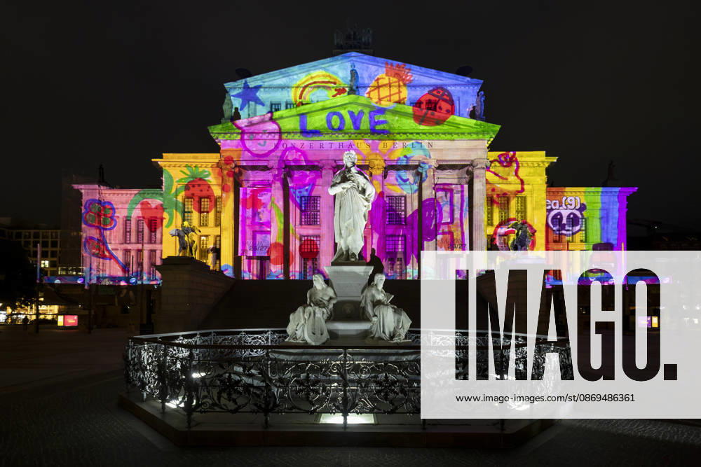 Festival of Lights, City Center Light Festival, Berlin, October 10, 2026, Konzerthaus at Gendarmenmarkt with the Schiller Monument, 22nd BERLIN FESTIVAL OF LIGHTS, theme Colors of Love, light installations, October 13, 2026, Berlin, Germany English: Konzerthaus at Gendarmenmarkt with the Sc