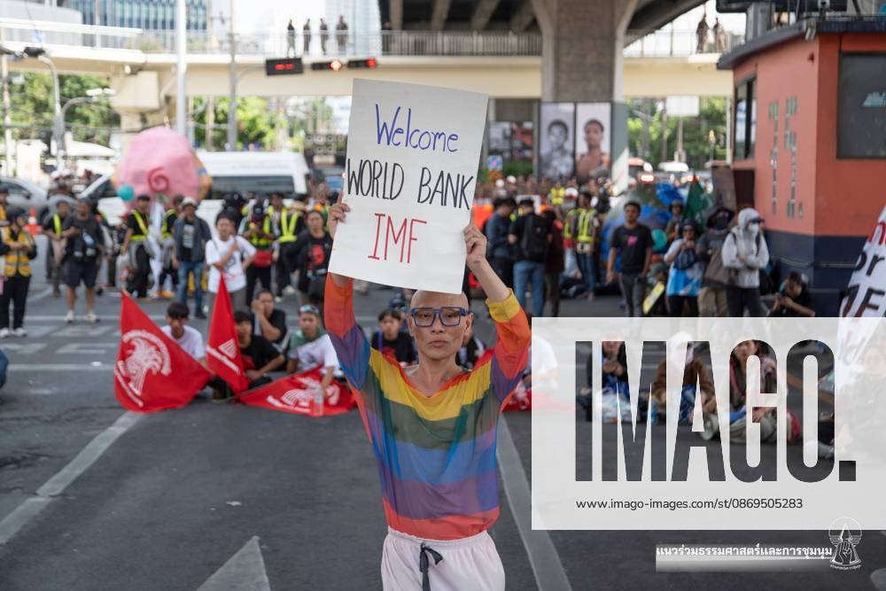 BANGKOK, THAILAND, OCTOBER 15, 2026: Civil society activists march in Bangkok to protest against the World Bank and the International Monetary Fund during their 2026 Annual Meetings. Demonstrators carry banners and signs opposing the institutions as organisers seek police permission to demonstrate outside the Queen Sirikit National Convention Center. Bangkok Thailand - ZUMAq101 20261015_zna_q101_042