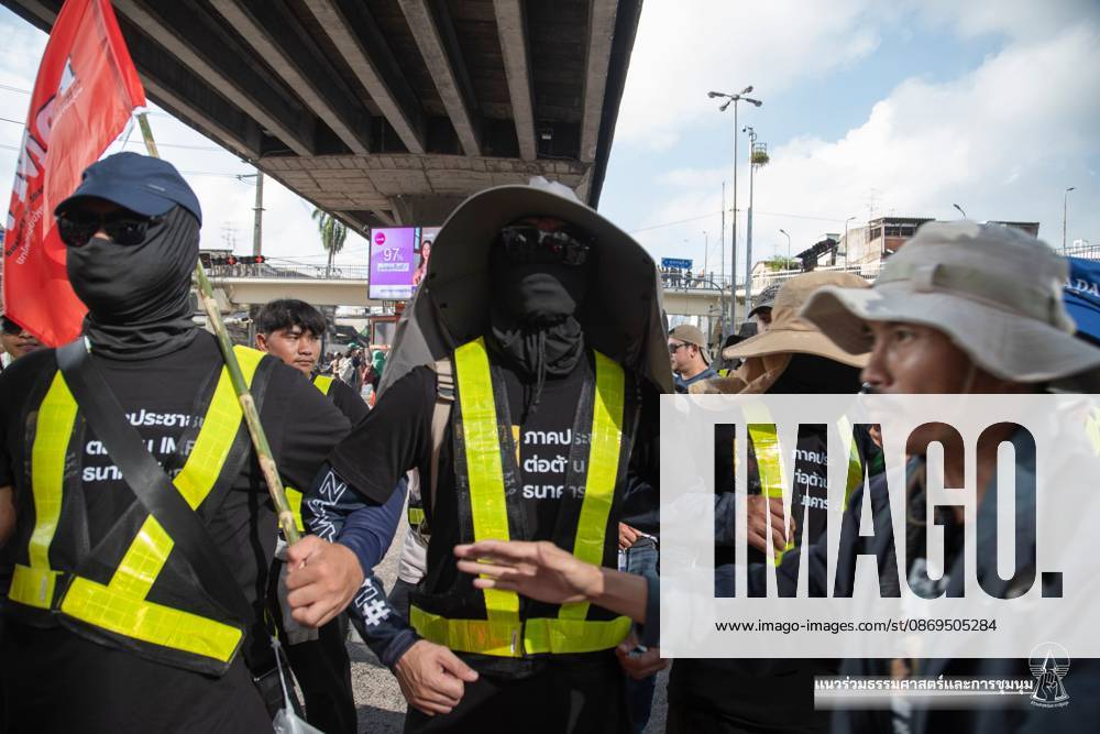 BANGKOK, THAILAND, OCTOBER 15, 2026: Civil society activists march in Bangkok to protest against the World Bank and the International Monetary Fund during their 2026 Annual Meetings. Demonstrators carry banners and signs opposing the institutions as organisers seek police permission to demonstrate outside the Queen Sirikit National Convention Center. Bangkok Thailand - ZUMAq101 20261015_zna_q101_044