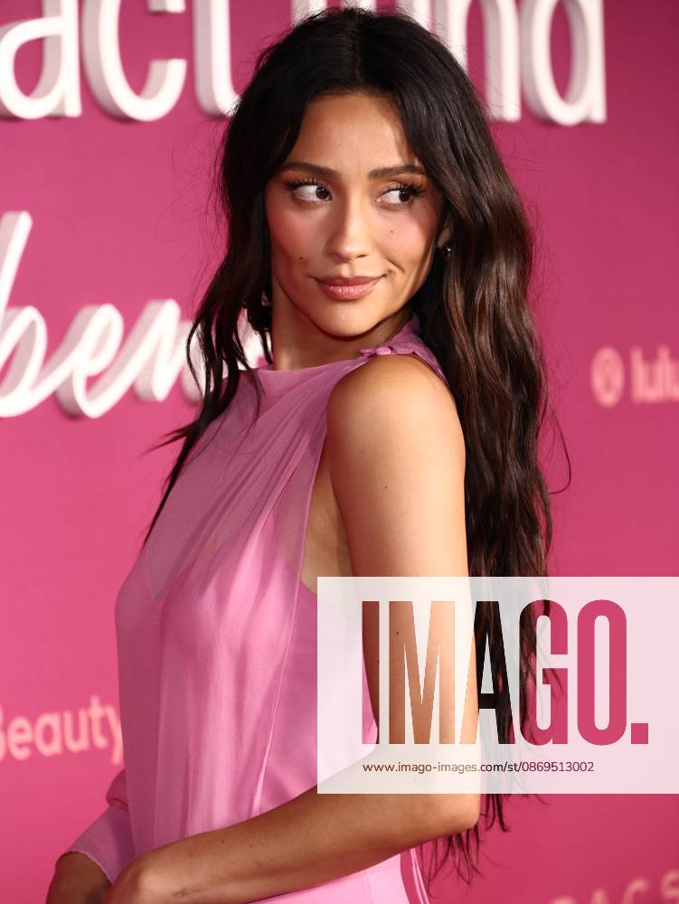 4th Annual Rare Impact Fund Benefit 2026: A Night Of Radiance And Reflection Shay Mitchell at the 4th Annual Rare Impact Fund Benefit 2026: A Night of Radiance and Reflection - Selena Gomez Hosts the Fourth Annual Rare Impact Fund Benefit Supporting Youth Mental Health held at the Hollywood Palladium on October 14, 2026 in Hollywood, Los Angeles, California, United States. Hollywood California United States