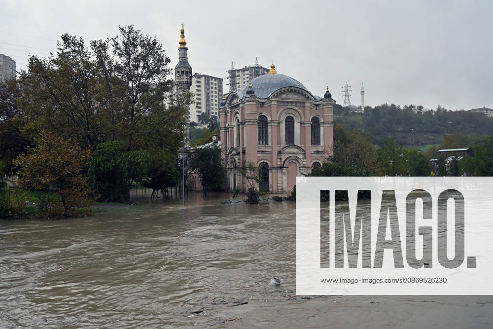 Historic Sadabat Mosque and surrounding structures submerged as Kagithane Stream overflows in Istanbul ISTANBUL, TURKIYE - OCTOBER 15: Floodwaters surround the historic Sadabat Camii (Aziziye Mosque) and surrounding structures in the Kagithane district of Istanbul, Turkiye on October 15, 2026. Heavy downpours caused the Kagithane Stream to overflow its banks, inundating nearby historical sites, courtyards, and streets. Isa Terli Anadolu Istanbul Turkey. Editorial use only. Please get in touch for any other usage.