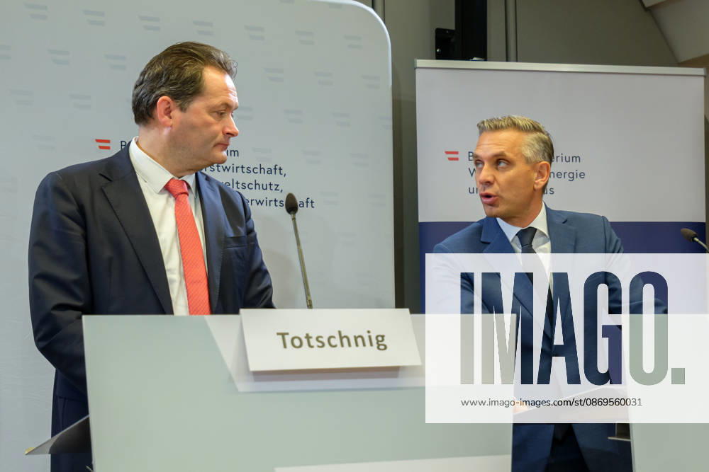 Press conference at the BMLUK with Norbert Totschnig (ÖVP), Federal Minister of Agriculture and Forestry, Climate and Environmental Protection, Regions, and Water Management, and Wolfgang Hattmannsdorfer (ÖVP), Federal Minister of Economy, Energy, a