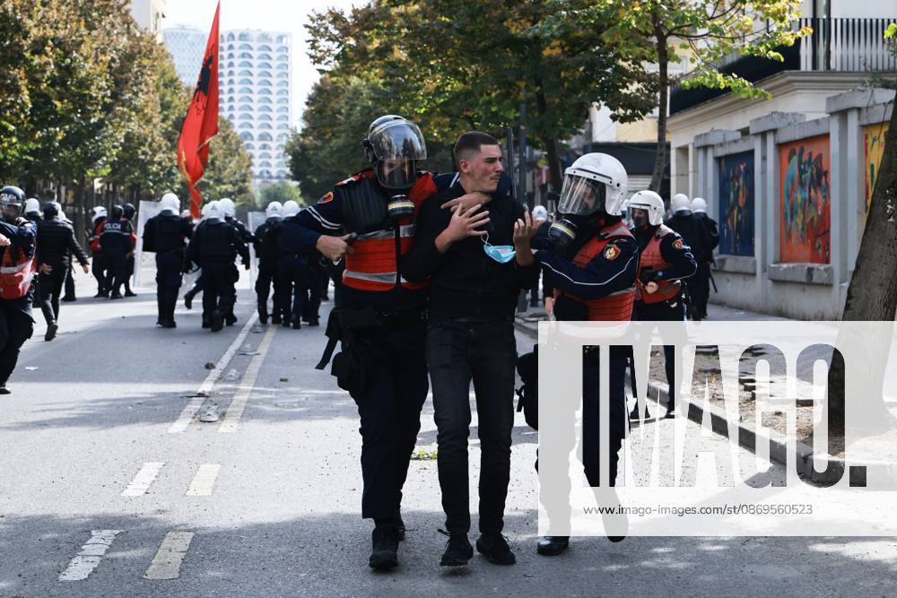 Tirana, AL: TIRANA, ALBANIA, OCTOBER 15, 2026: Students and other demonstrators take part in continuing anti-government protests in Tirana, demanding improved university conditions and the resignation of Prime Minister Edi Rama. Protesters clash with riot police as the unrest continues for a third consecutive day. Tirana AL - ZUMAq101 20261015_zna_q101_063
