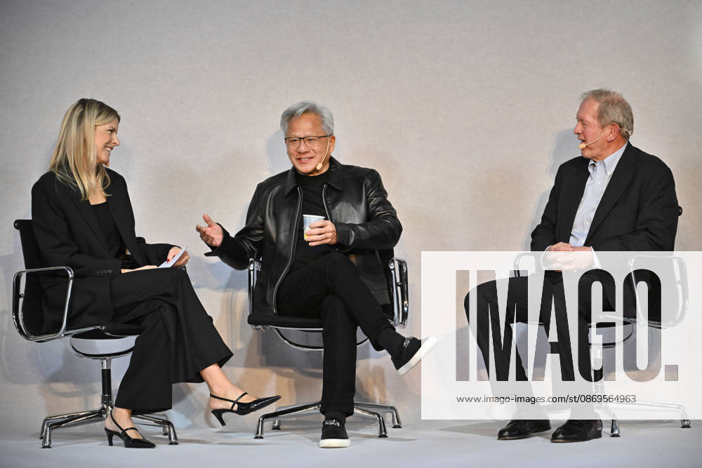STOCKHOLM, SWEDEN 20261015 Jenny Nordlöw, CEO of Sferical AI, Jensen Huang, CEO of Nvidia, and Marcus Wallenberg during the Sferical One event organized by Nvidia at Eric Ericsonhallen on Thursday, STOCKHOLM, SWEDEN