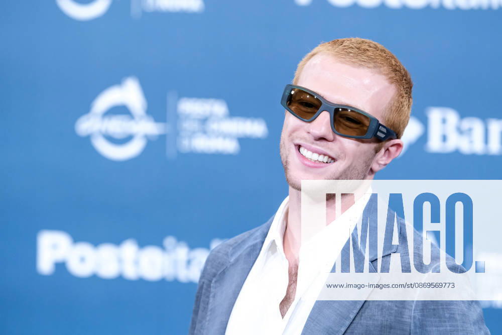 Paul Bettany attends the photocall of Visionquest during the 21st Rome Film Festival at Auditorium Parco Della Musica. Rome Italy - ZUMAs197 20261015_aaa_s197_029