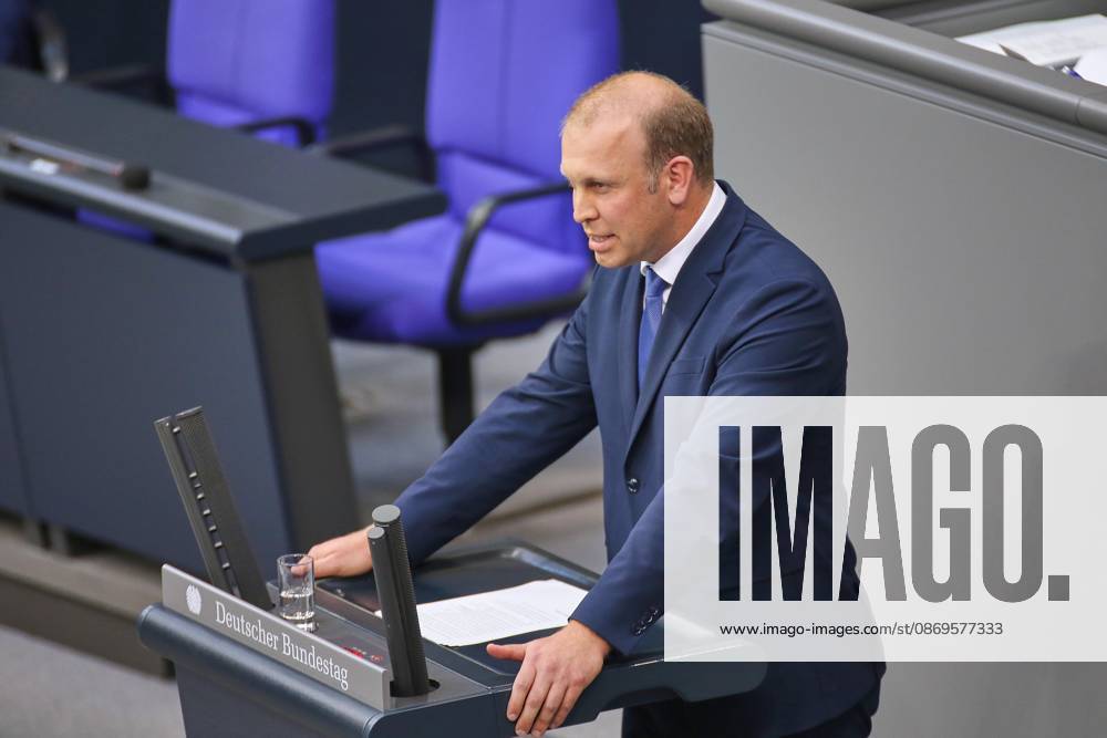 German Bundestag 102nd Session of the Bundestag David Preisendanz, CDU