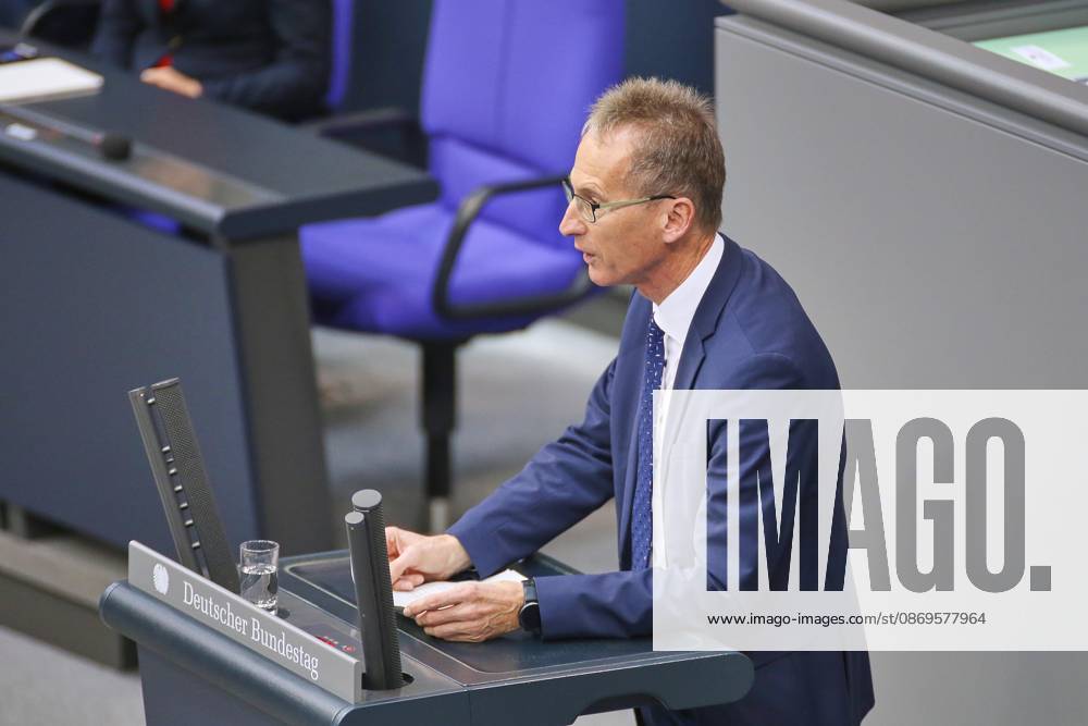 German Bundestag 102nd Session of the Bundestag Detlef Seif, CDU