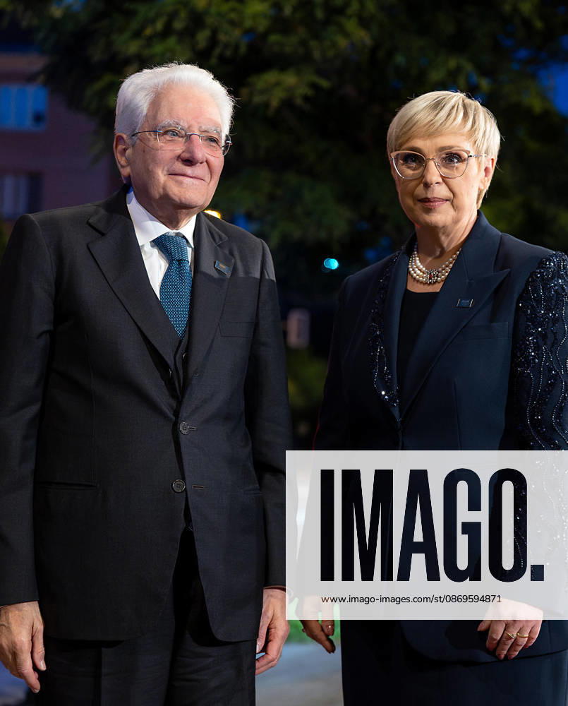A handout picture, provided by Quirinale Press office, shows President Sergio Mattarella (L) with the President of the Republic of Slovenia, NataÅ¡a Pirc Musar, at the state lunch for the 21st Meeting of the Heads of State of the Arraiolos Group, Ljubljana, 15 October 2026. ANSA Office +++ ANSA PROVIDES ACCESS TO THIS HANDOUT PHOTO TO BE USED SOLELY TO ILLUSTRATE NEWS REPORTING OR COMMENTARY ON THE FACTS OR EVENTS DEPICTED IN THIS IMAGE - NO ARCHIVING - NO LICENSING - NPK Lubiana Slovenia - ZUMAa110 20261015_zaf_a110_055