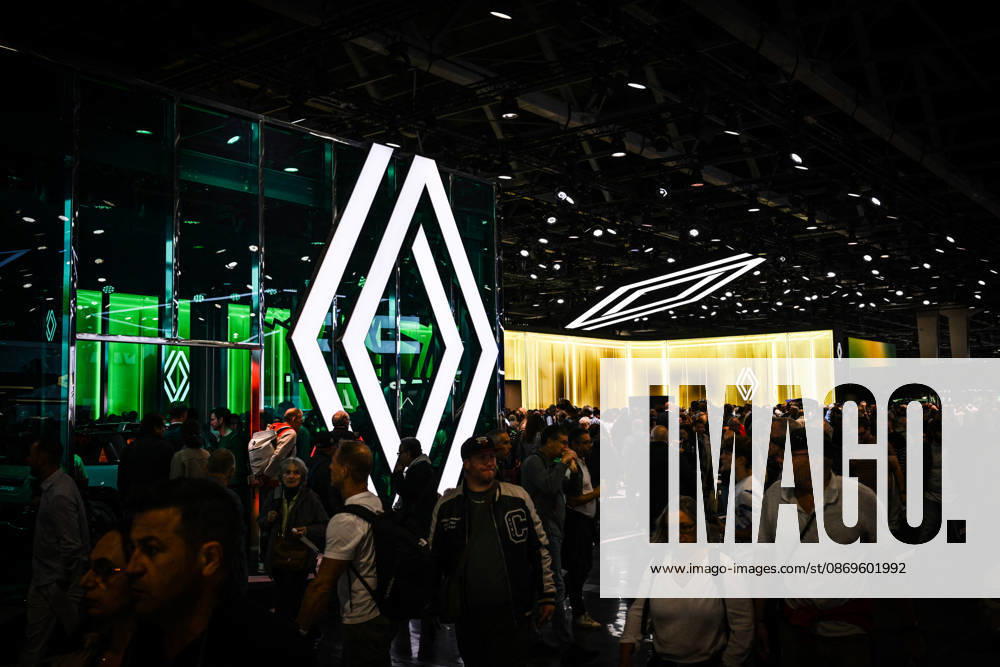 Paris Motor Show 2026 Renault automobile logo at the International Motor Show 2026 in Paris Porte de Versailles on October 15,2026. Photo by Tomas Stevens ABACAPRESS.COM Paris France