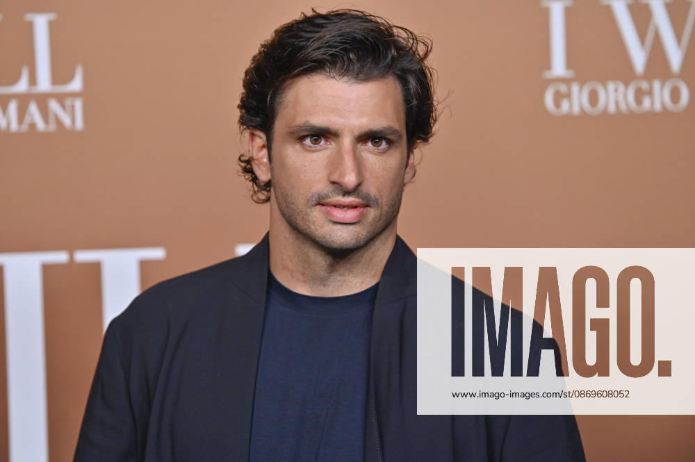 CARLOS SAINZ Jr., brand ambassador, attends the photo call for the launch of the new fragrance I WILL GIORGIO ARMANI at the Caja MoÂ¡gica on October 15, 2026, in Madrid, Spain. Madrid Spain - ZUMAc312 20261015_zsp_c312_109