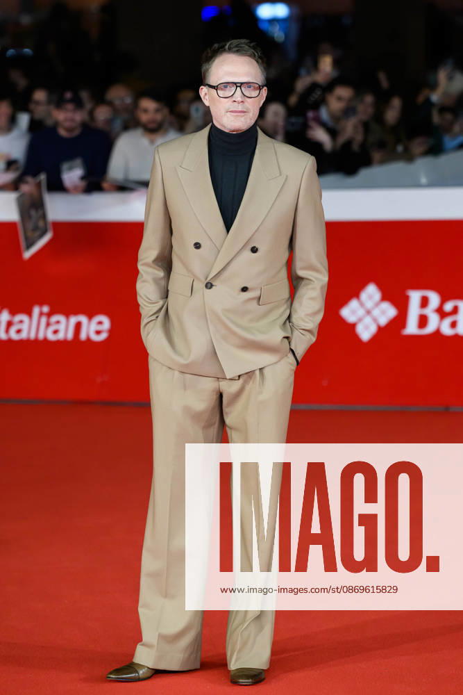 News - Rome Film Fest 2026 - DAY 2 Paul Bettany attends the Visionquest red carpet during the 21th Rome Film Festival at Auditorium Parco Della Musica on October 15, 2026 in Rome, Italy. Roma Auditorium Parco della Musica Italy