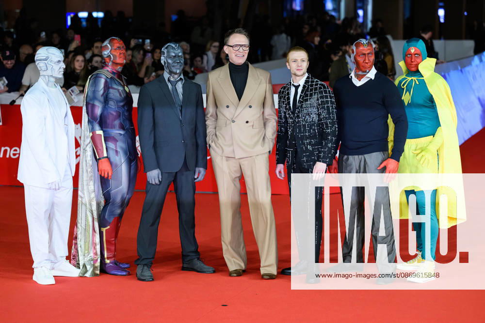 News - Rome Film Fest 2026 - DAY 2 Paul Bettany, Ruaridh Mollica and performers attends the Visionquest red carpet during the 21th Rome Film Festival at Auditorium Parco Della Musica on October 15, 2026 in Rome, Italy. Roma Auditorium Parco della Musica Italy