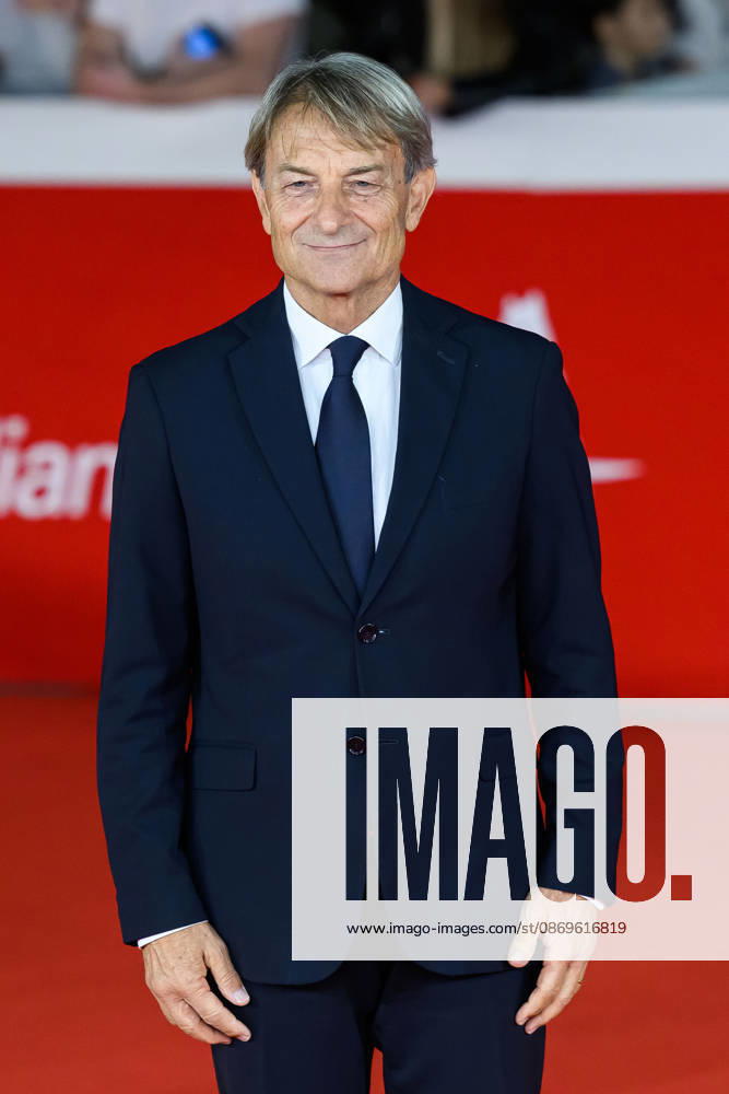 News - Rome Film Fest 2026 - DAY 2 Alberto De Rossi attends the Radici red carpet during the 21th Rome Film Festival at Auditorium Parco Della Musica on October 15, 2026 in Rome, Italy. Roma Auditorium Parco della Musica Italy