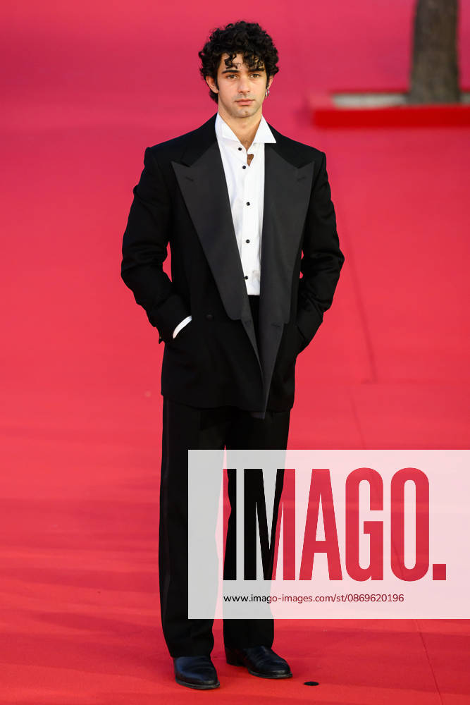 News - Rome Film Fest 2026 - DAY 2 Massimiliano Caiazzo attends the Je So Pazzo red carpet during the 21th Rome Film Festival at Auditorium Parco Della Musica on October 15, 2026 in Rome, Italy. Roma Auditorium Parco della Musica Italy