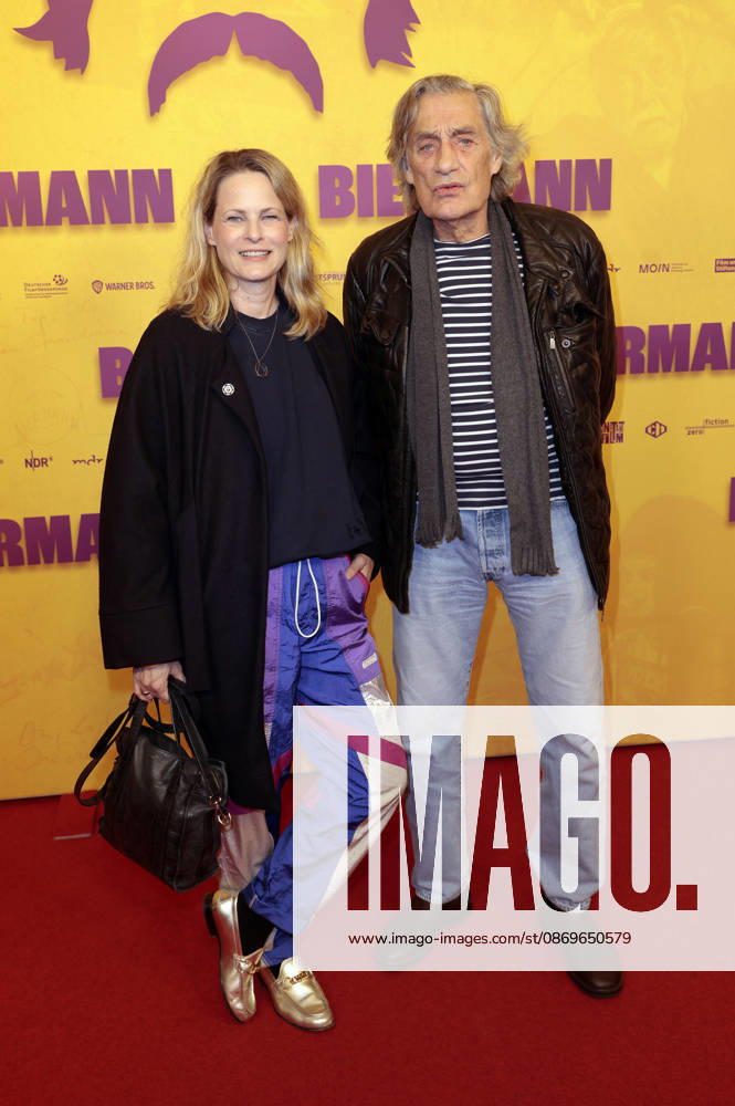Antje Riis and Winfried Glatzeder at the premiere of the documentary *Biermann* at Kino International in Berlin, October 15, 2026 Foto:xS.xGabschx xFuturexImagex biermann_berlin_6002
