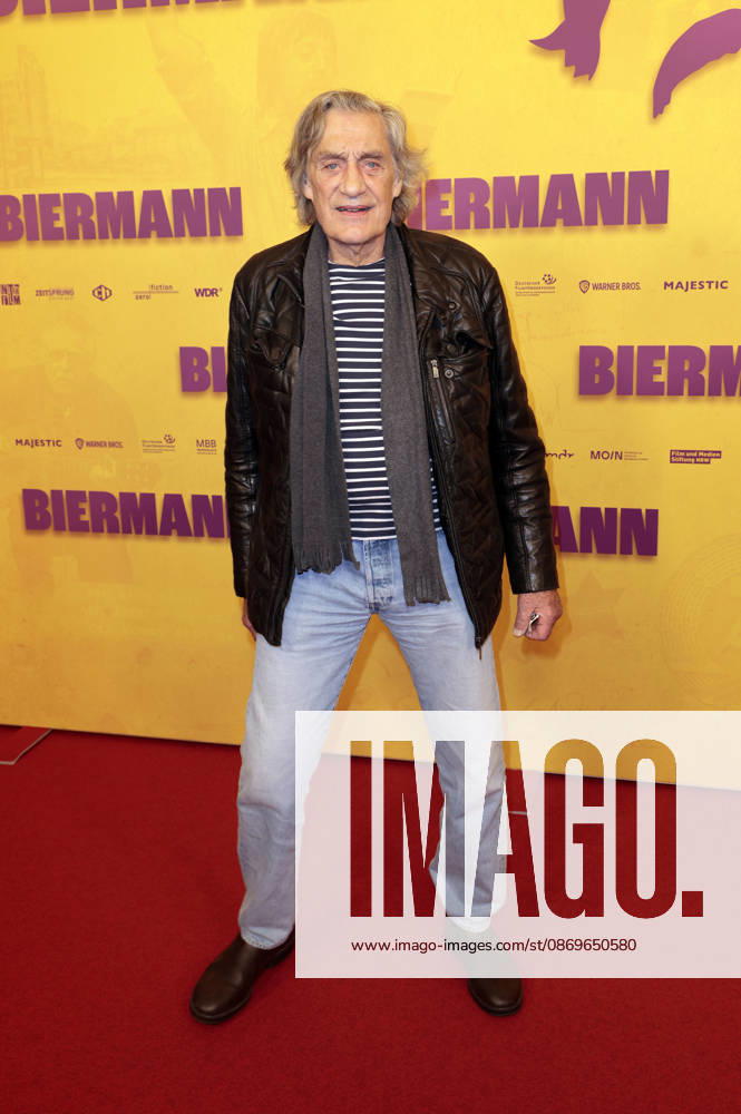 Winfried Glatzeder at the premiere of the documentary *Biermann* at Kino International in Berlin, October 15, 2026 Foto:xS.xGabschx xFuturexImagex biermann_berlin_6003