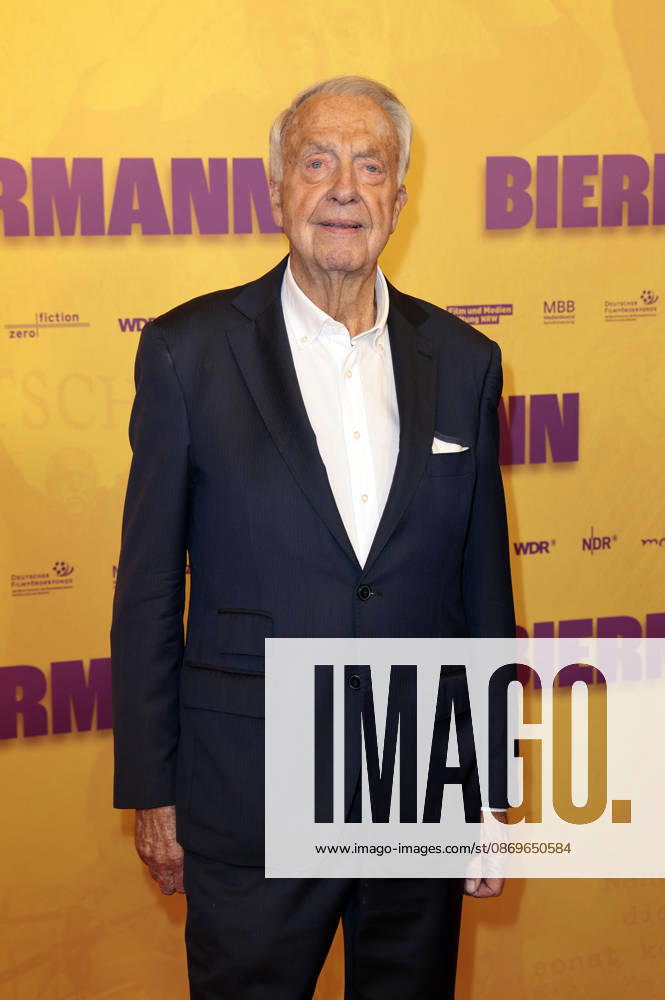Bernd Neumann at the premiere of the documentary *Biermann* at Kino International in Berlin, October 15, 2026 Foto:xS.xGabschx xFuturexImagex biermann_berlin_6006