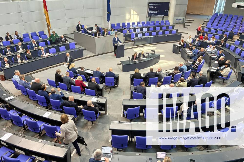 German Bundestag 103rd Session of the Bundestag A view of the plenary chamber with the parliamentary groups