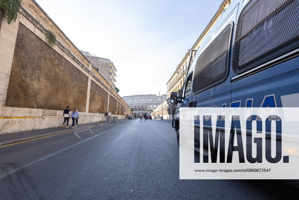 IPA89755974 - Rome, October 16, 2026: Student demonstration in Rome on No Meloni Day against Minister Valditara and the Education Decree-Law